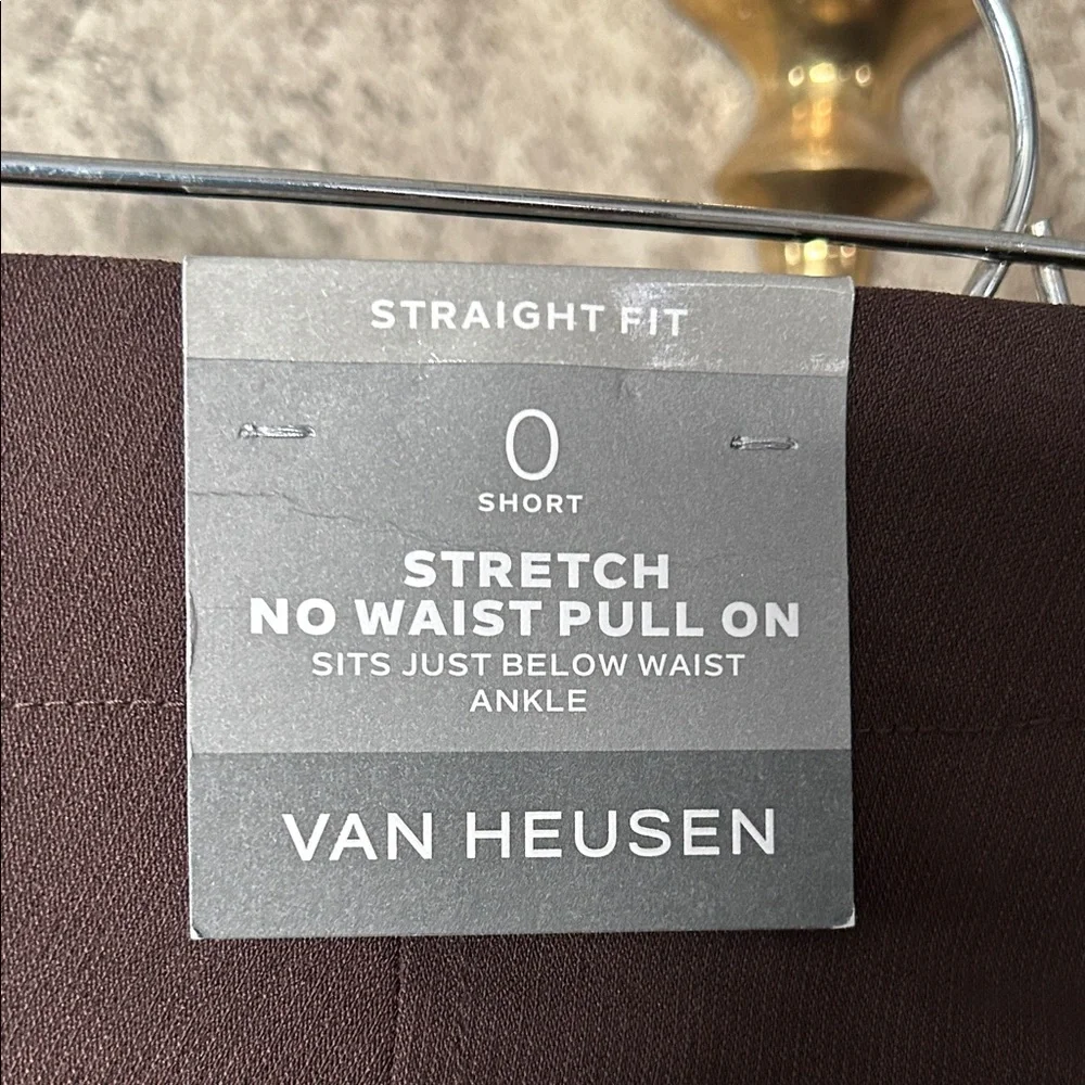 Van Heusen Womens Dark Brown Chinos -Size 0 Short. Pull on. - Picture 5 of 10